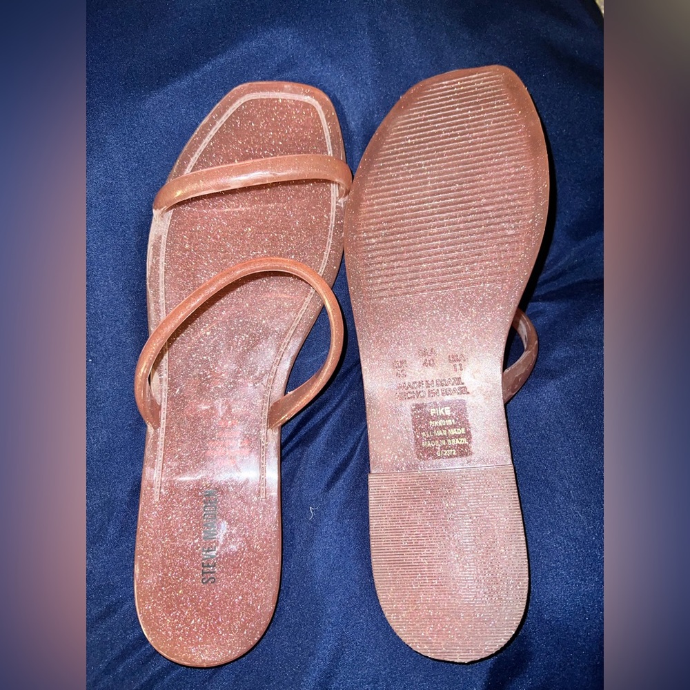 Steve Madden sandals. BRAND NEW. Women’s size 11.
